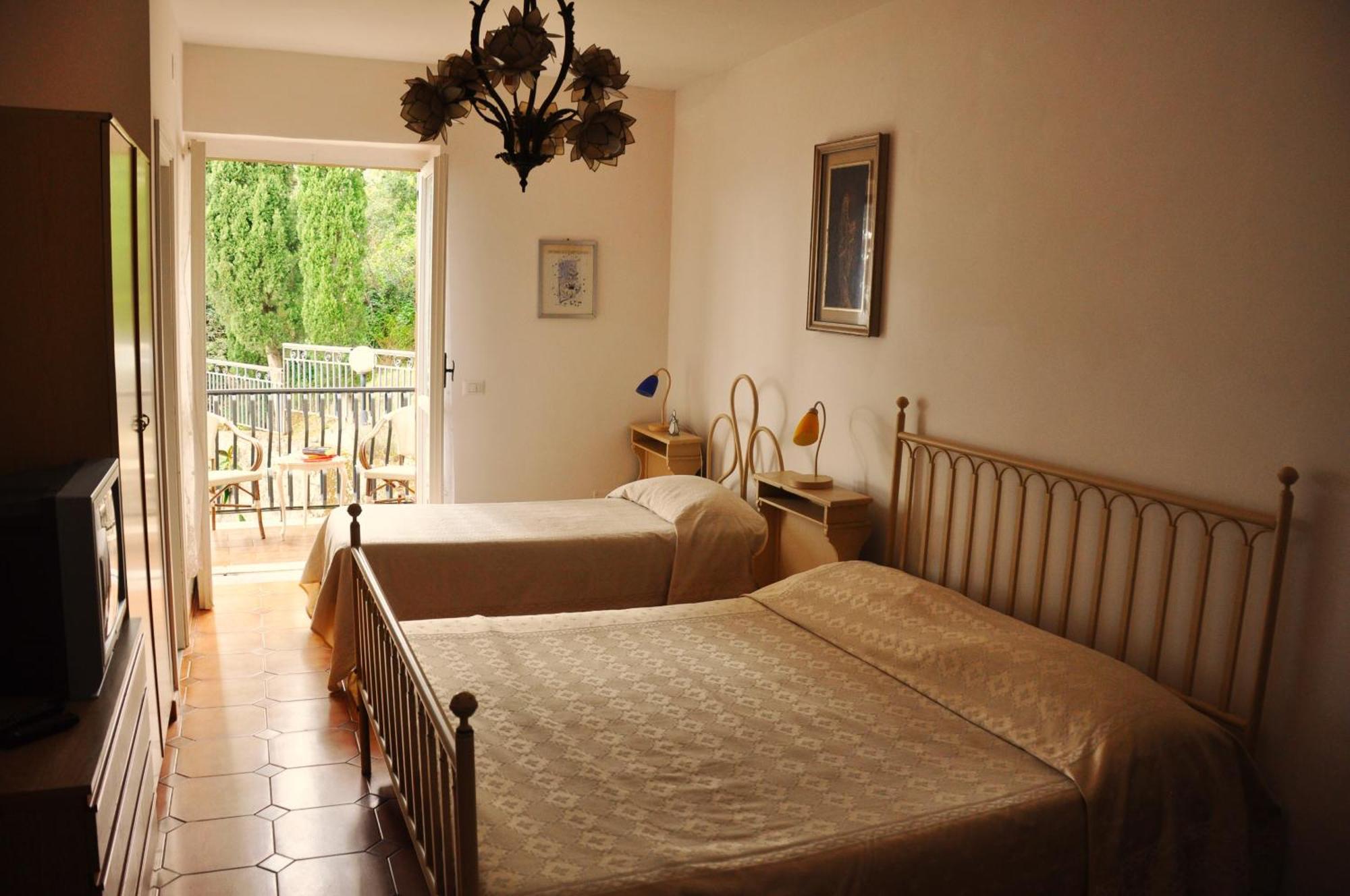 Villa Laura Sea View Apartments Santa Maria di Castellabate Zimmer foto