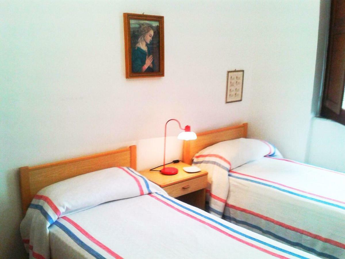 Villa Laura Sea View Apartments Santa Maria di Castellabate Zimmer foto